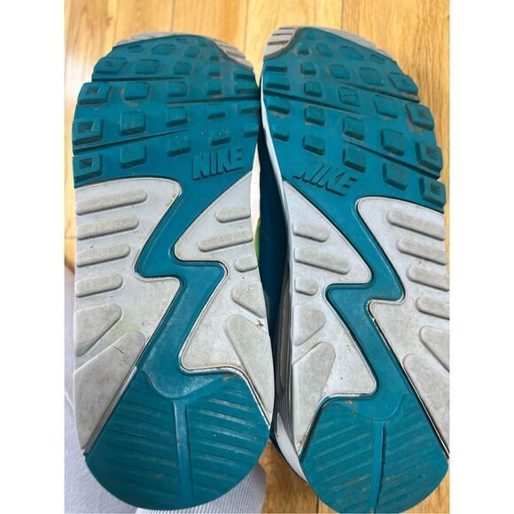 Nike Air Max III 90 Spruce Lime White Grey Fog Size 9 CZ2908-100 - Picture 3 of 6